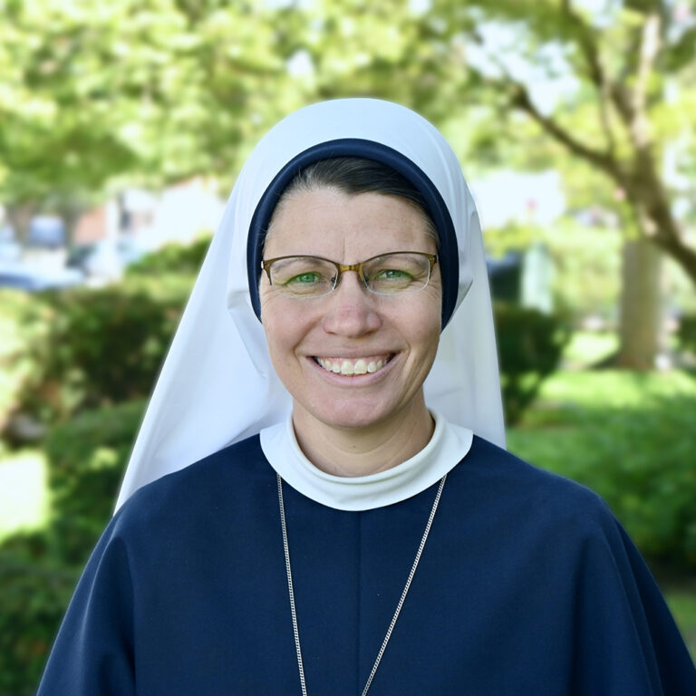 Sr